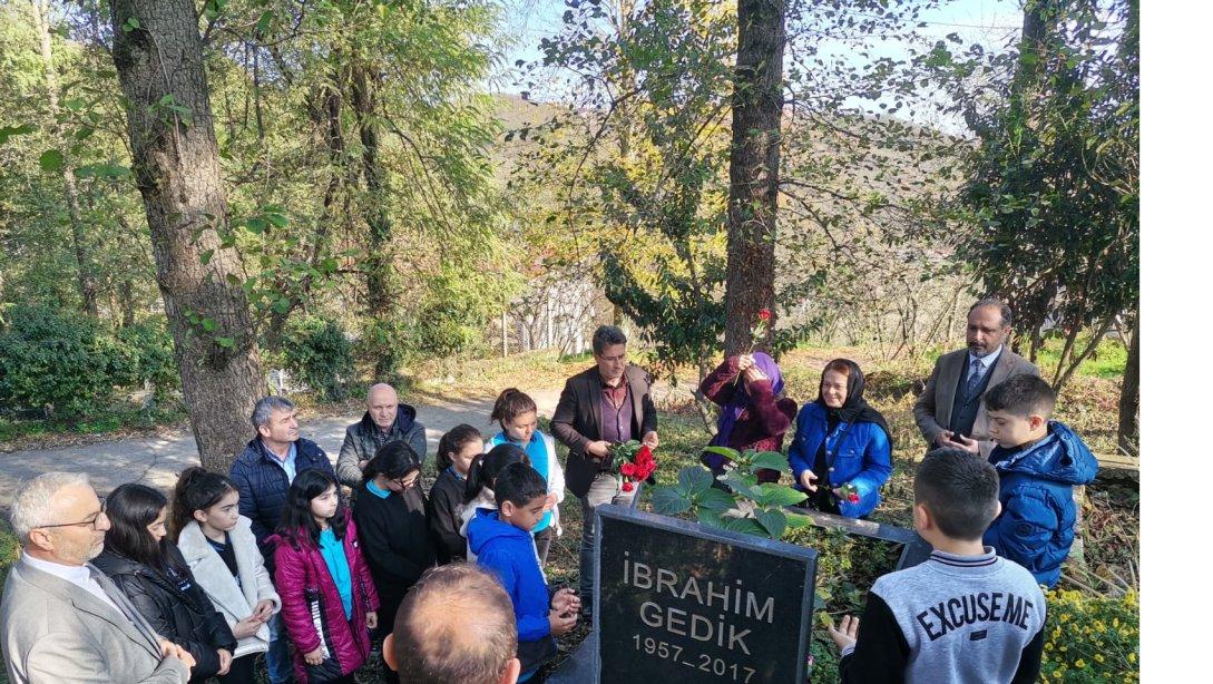 VEFAT EDEN ÖĞRETMENLERE PİRAZİZ’DE VEFA