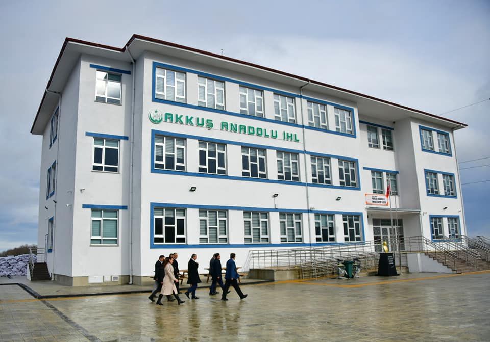 Akkuş Anadolu İmam Hatip Lisesi Eğitim Öğretime Başladı